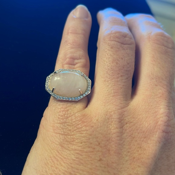 925 Sterling Oval Natural Rose Quartz with Crystal Halo Ring Size 6 RJ for Avon - Picture 5 of 11